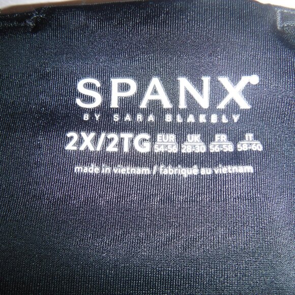 BNWT - Spanx Metallic Mist 7/8 Leggings in very black/multi size plus US 2X - Picture 7 of 9